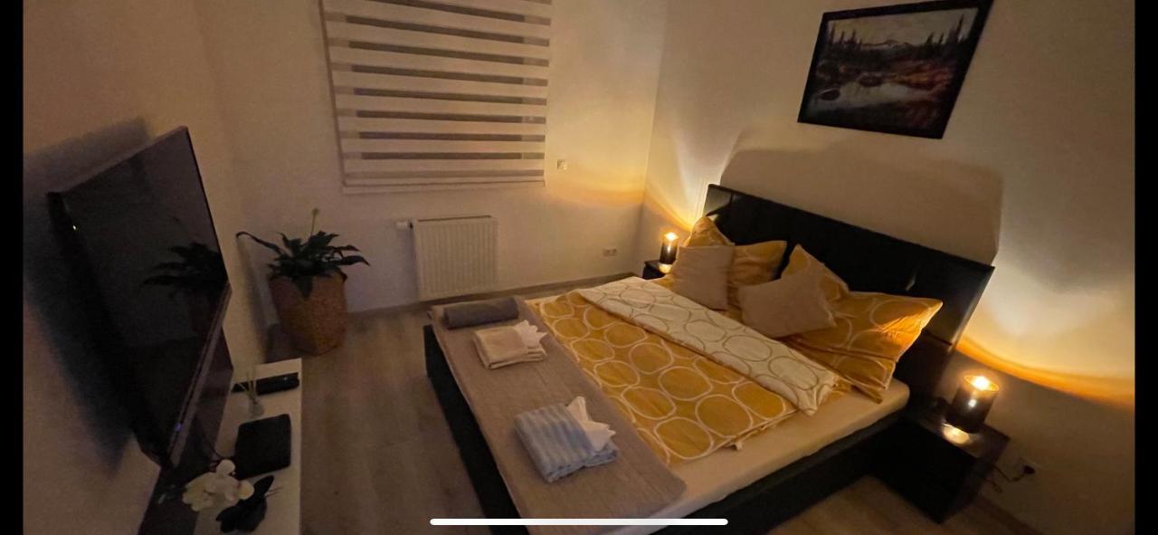 N.Cristian Apartment Будапеща Екстериор снимка