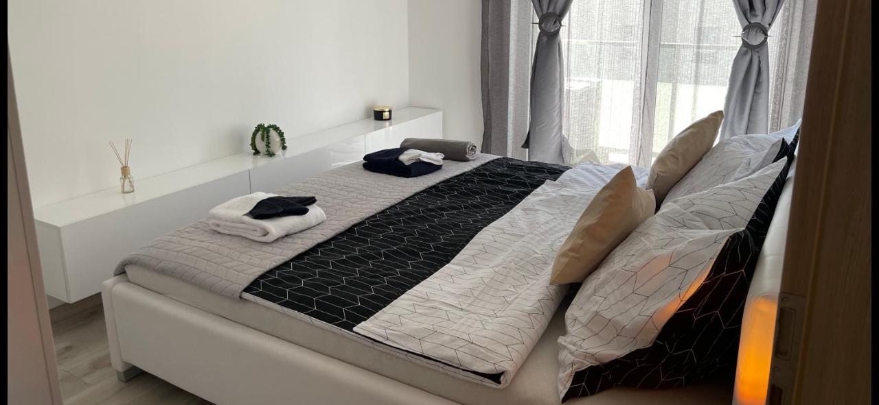 N.Cristian Apartment Будапеща Екстериор снимка