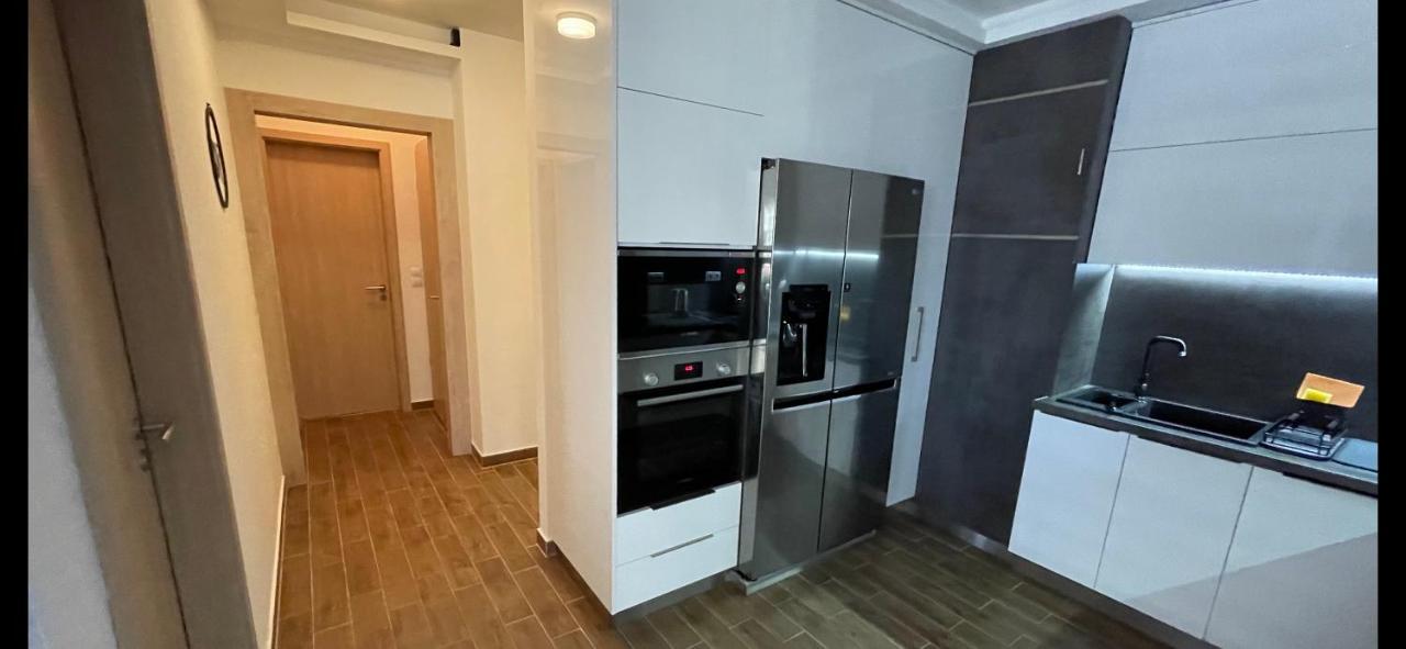 N.Cristian Apartment Будапеща Екстериор снимка