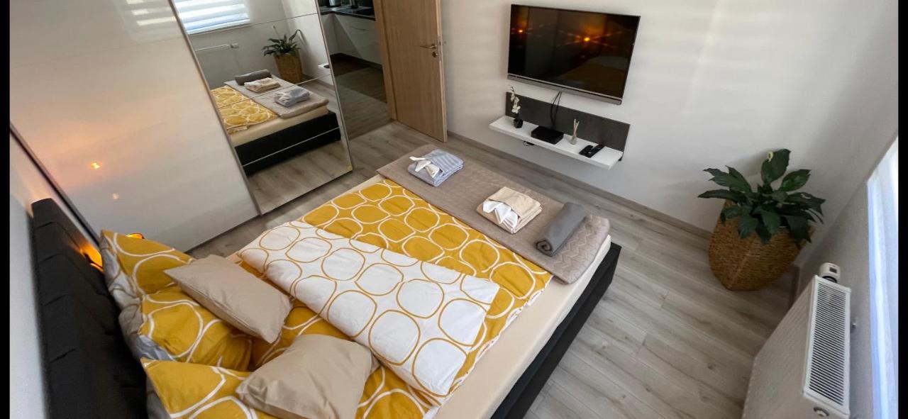 N.Cristian Apartment Будапеща Екстериор снимка